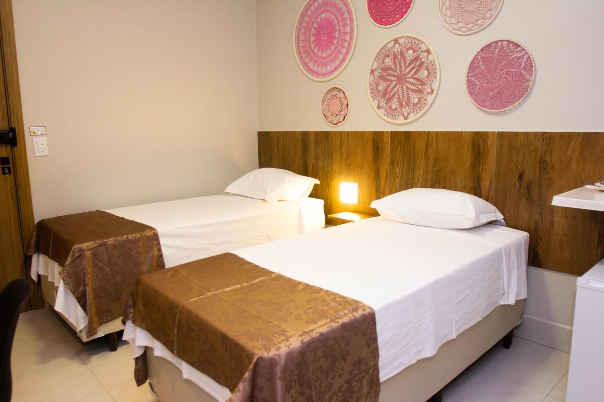 Fiori Suites Goiânia Kamer foto