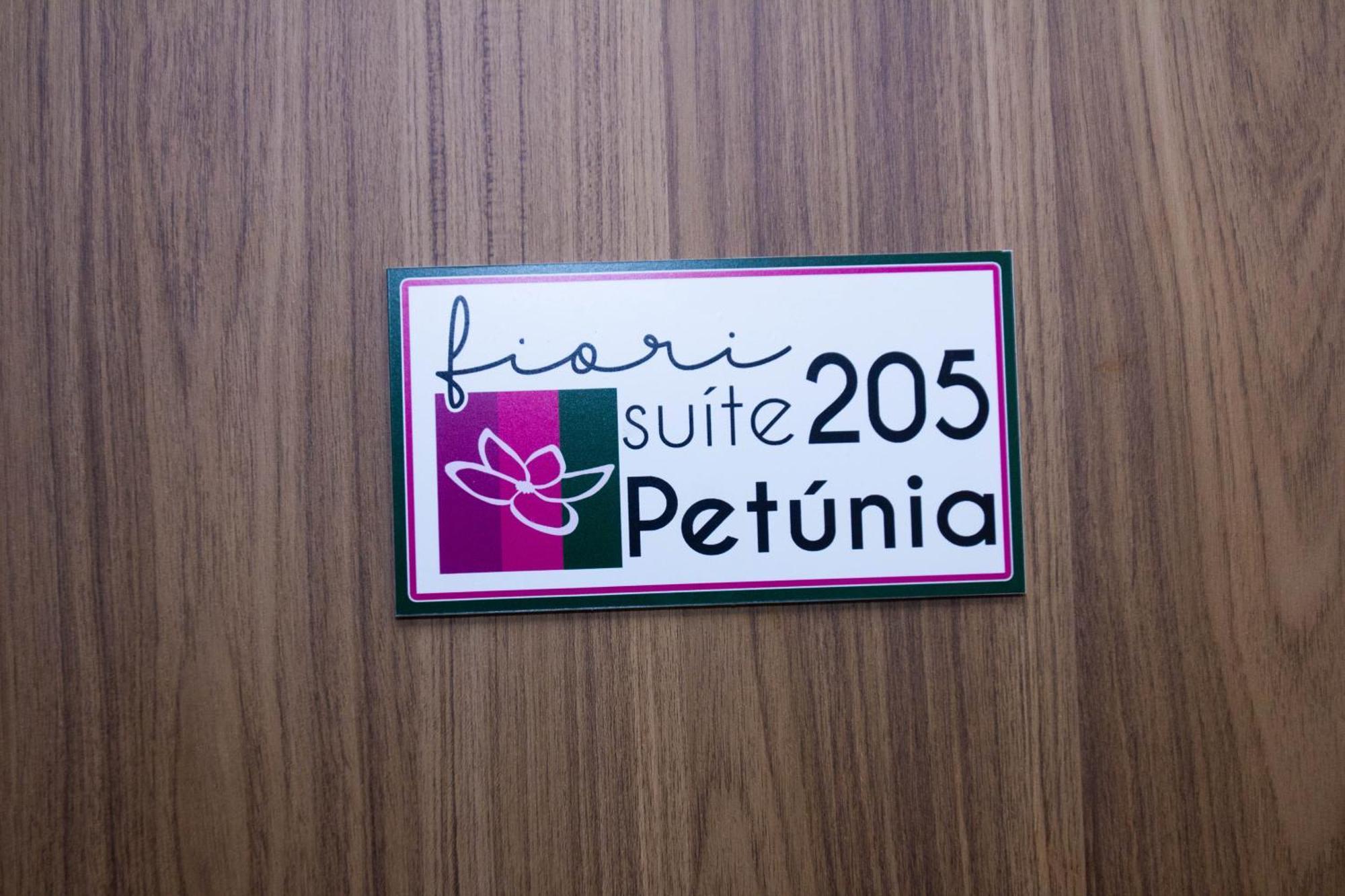 Fiori Suites Goiânia Kamer foto