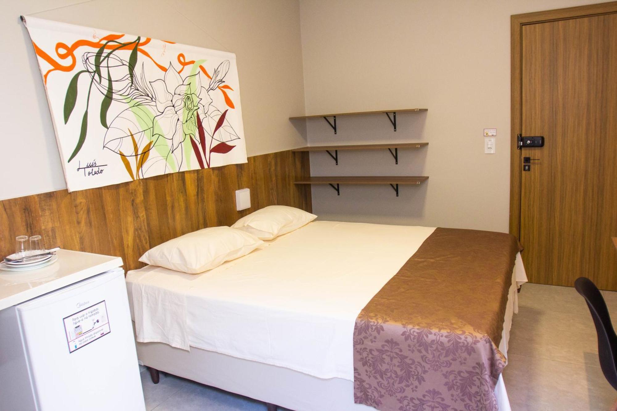 Fiori Suites Goiânia Kamer foto